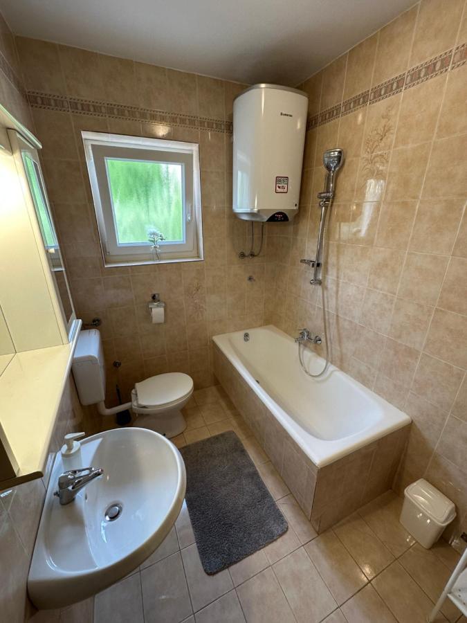 Apartments Matejcic ซริกเวนิซา ภายนอก รูปภาพ